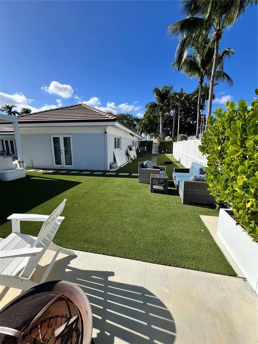 5510 Bayview Dr, Fort Lauderdale, Florida 33308, Fort Lauderdale, Florida 33308, 3 Bedrooms Bedrooms, ,3 BathroomsBathrooms,Residential Lease,For Rent,5510 Bayview Dr, Fort Lauderdale, Florida 33308,A11947725