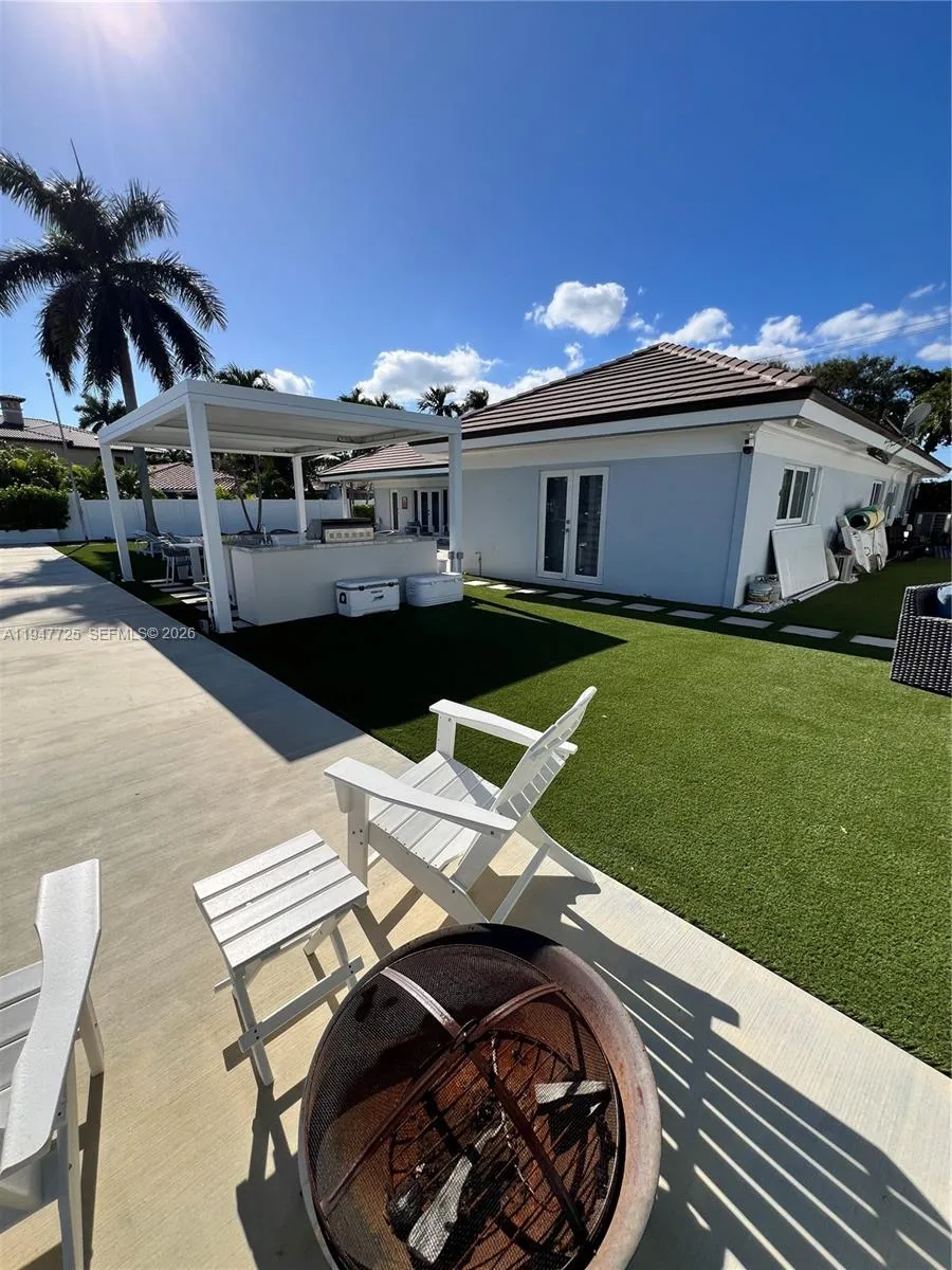 5510 Bayview Dr, Fort Lauderdale, Florida 33308, Fort Lauderdale, Florida 33308, 3 Bedrooms Bedrooms, ,3 BathroomsBathrooms,Residential Lease,For Rent,5510 Bayview Dr, Fort Lauderdale, Florida 33308,A11947725