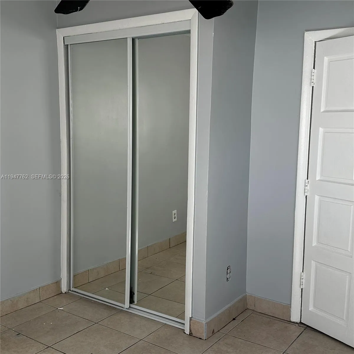 732 Moffett St 4a, Hallandale Beach, Florida 33009, Hallandale Beach, Florida 33009, 2 Bedrooms Bedrooms, ,2 BathroomsBathrooms,Residential Lease,For Rent,732 Moffett St 4a, Hallandale Beach, Florida 33009,A11947762