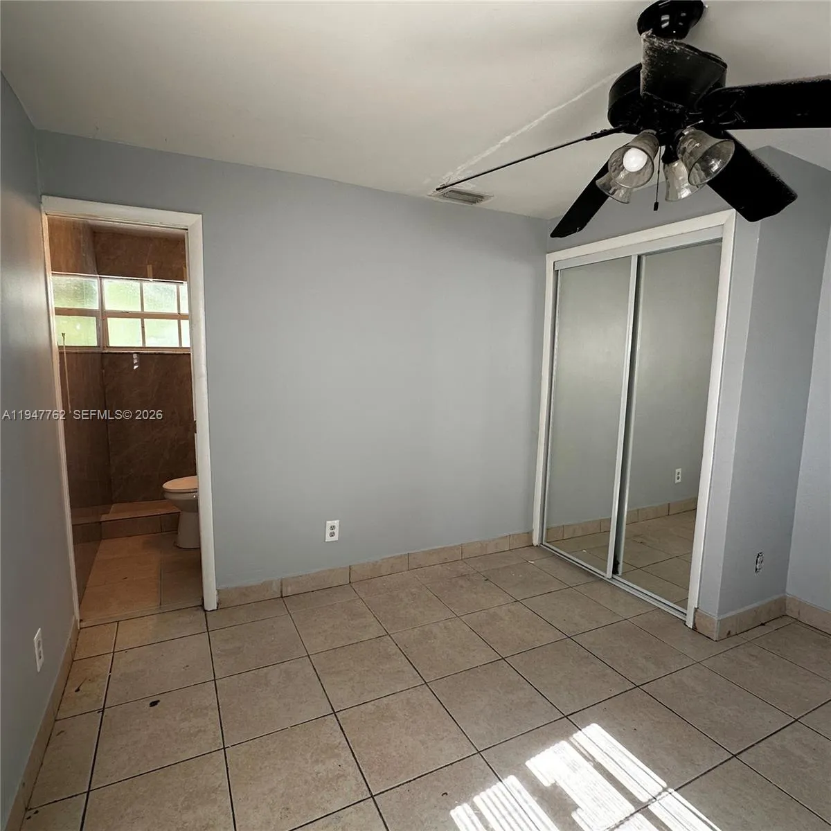 732 Moffett St 4a, Hallandale Beach, Florida 33009, Hallandale Beach, Florida 33009, 2 Bedrooms Bedrooms, ,2 BathroomsBathrooms,Residential Lease,For Rent,732 Moffett St 4a, Hallandale Beach, Florida 33009,A11947762