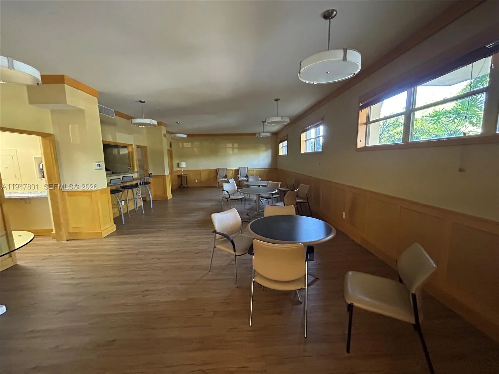 800 Ne 195th St 409, Miami, Florida 33179, Miami, Florida 33179, 2 Bedrooms Bedrooms, ,2 BathroomsBathrooms,Residential,For Sale,800 Ne 195th St 409, Miami, Florida 33179,A11947801