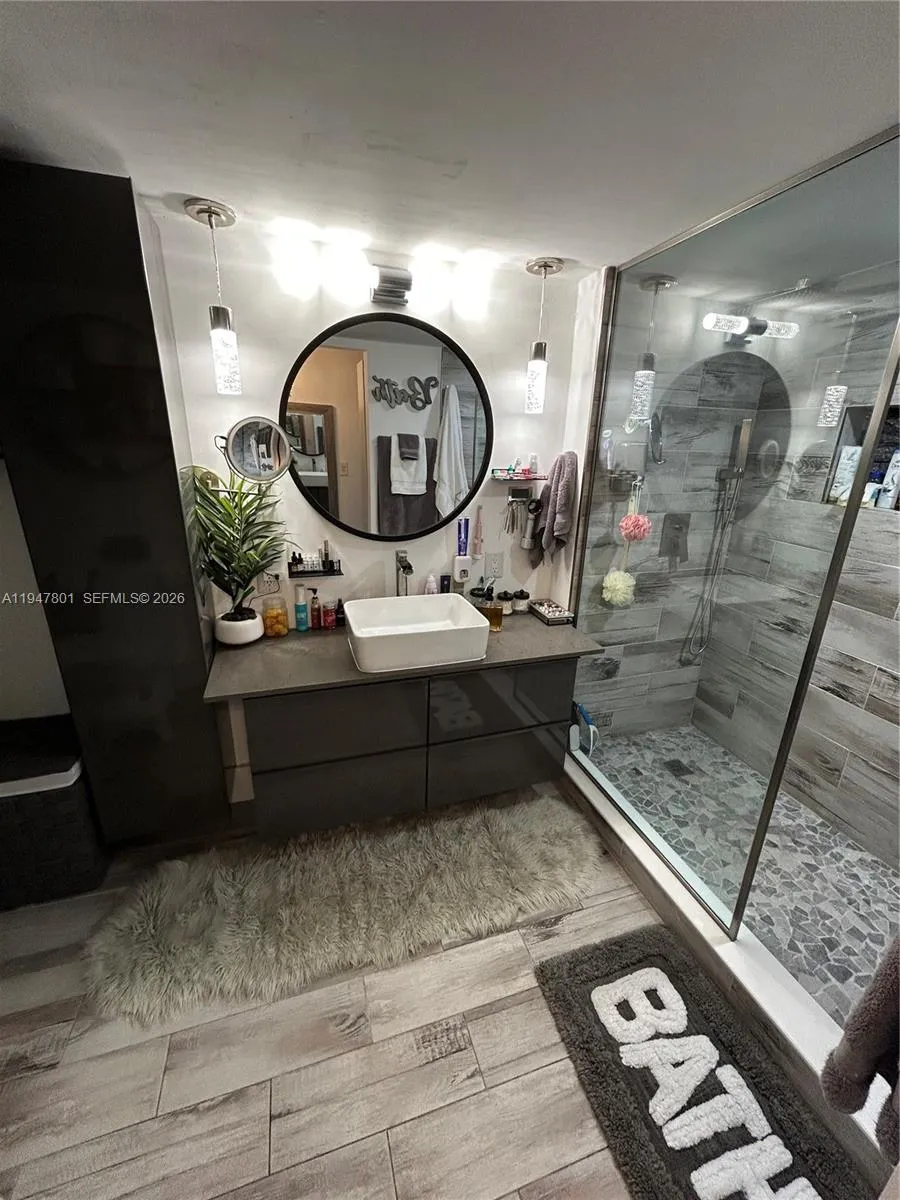 800 Ne 195th St 409, Miami, Florida 33179, Miami, Florida 33179, 2 Bedrooms Bedrooms, ,2 BathroomsBathrooms,Residential,For Sale,800 Ne 195th St 409, Miami, Florida 33179,A11947801