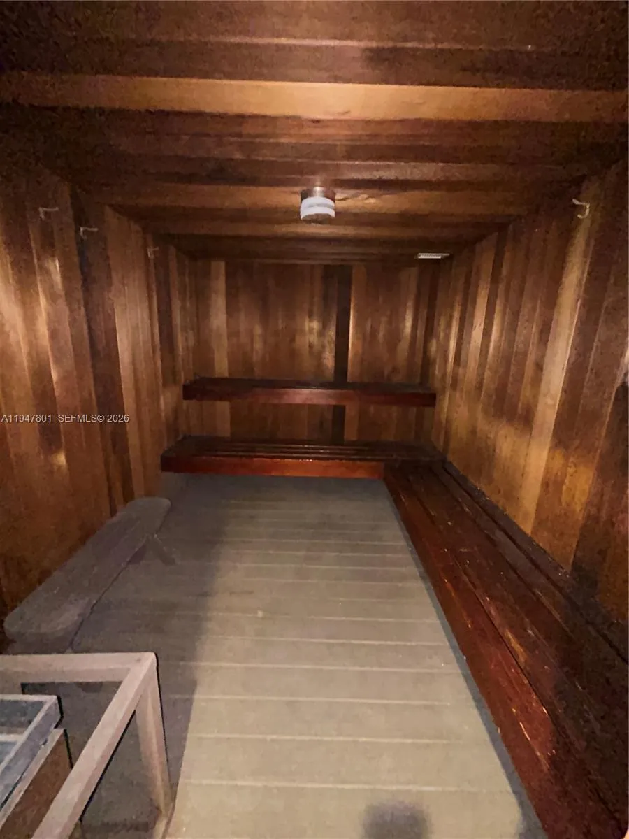 800 Ne 195th St 409, Miami, Florida 33179, Miami, Florida 33179, 2 Bedrooms Bedrooms, ,2 BathroomsBathrooms,Residential,For Sale,800 Ne 195th St 409, Miami, Florida 33179,A11947801