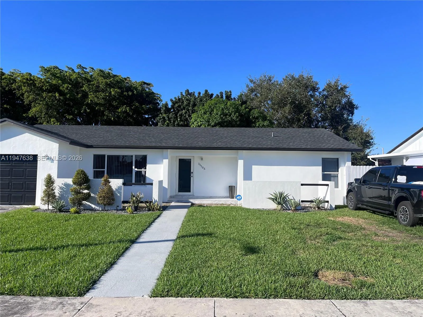11105 Sw 156th Ter, Miami, Florida 33157, Miami, Florida 33157, 3 Bedrooms Bedrooms, ,2 BathroomsBathrooms,Residential Lease,For Rent,11105 Sw 156th Ter, Miami, Florida 33157,A11947638