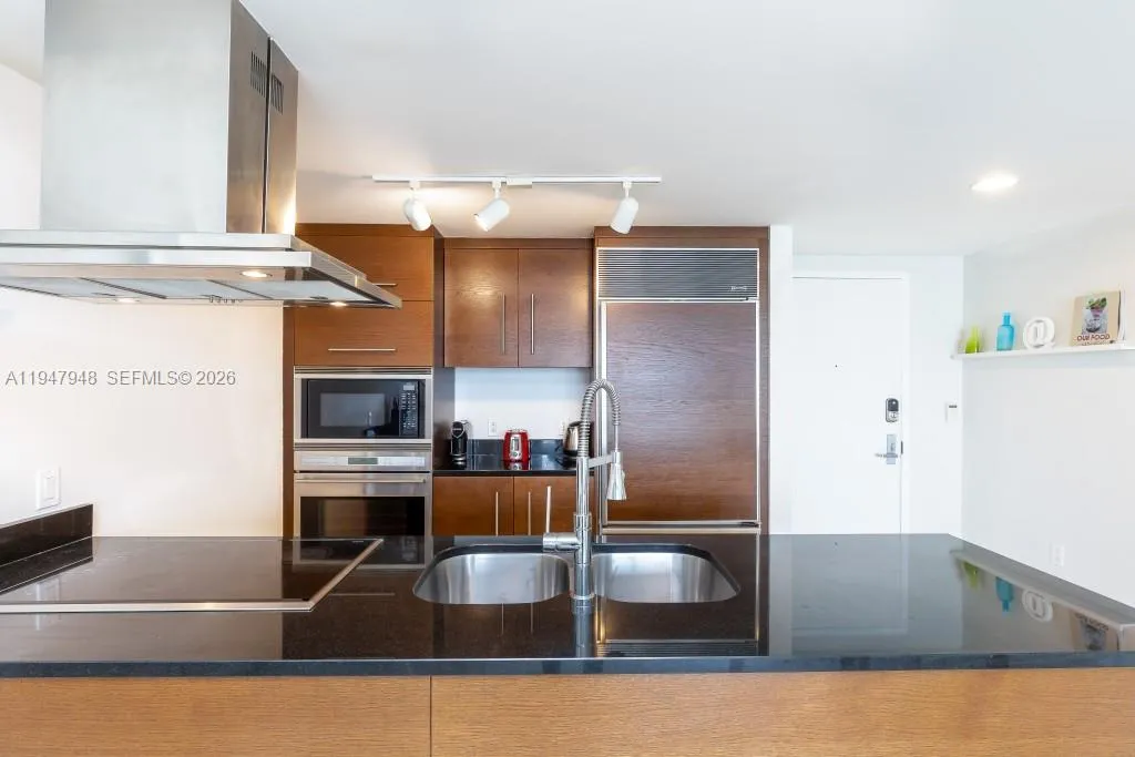 485 Brickell Ave 4307, Miami, Florida 33131, Miami, Florida 33131, 1 Bedroom Bedrooms, ,1 BathroomBathrooms,Residential,For Sale,485 Brickell Ave 4307, Miami, Florida 33131,A11947948
