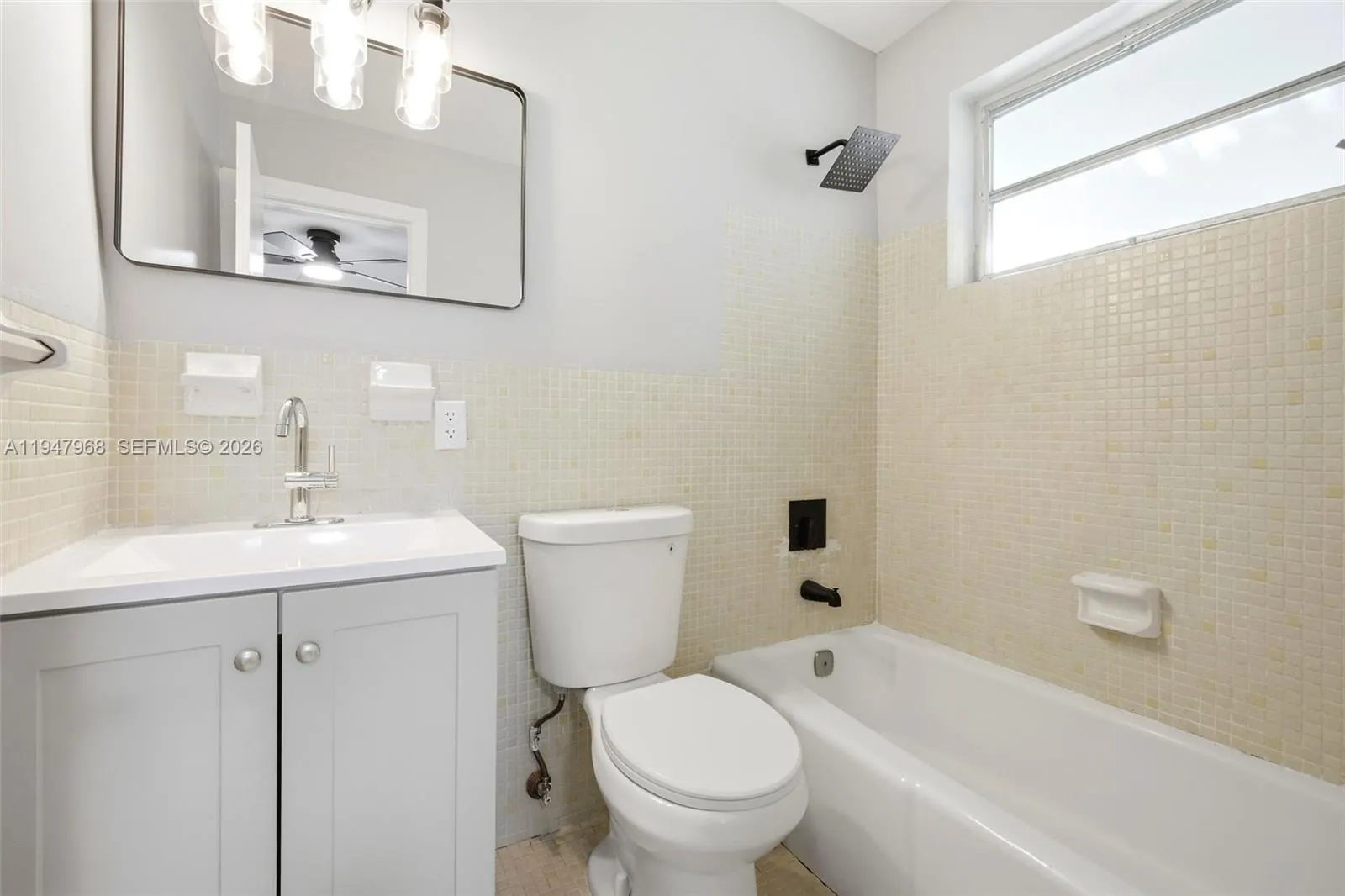 2440 Hayes St, Hollywood, Florida 33020, Hollywood, Florida 33020, ,Residential Income,For Sale,2440 Hayes St, Hollywood, Florida 33020,A11947968