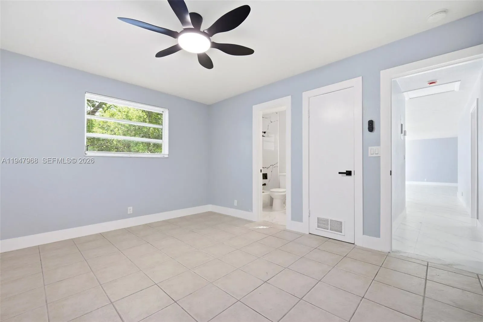 2440 Hayes St, Hollywood, Florida 33020, Hollywood, Florida 33020, ,Residential Income,For Sale,2440 Hayes St, Hollywood, Florida 33020,A11947968