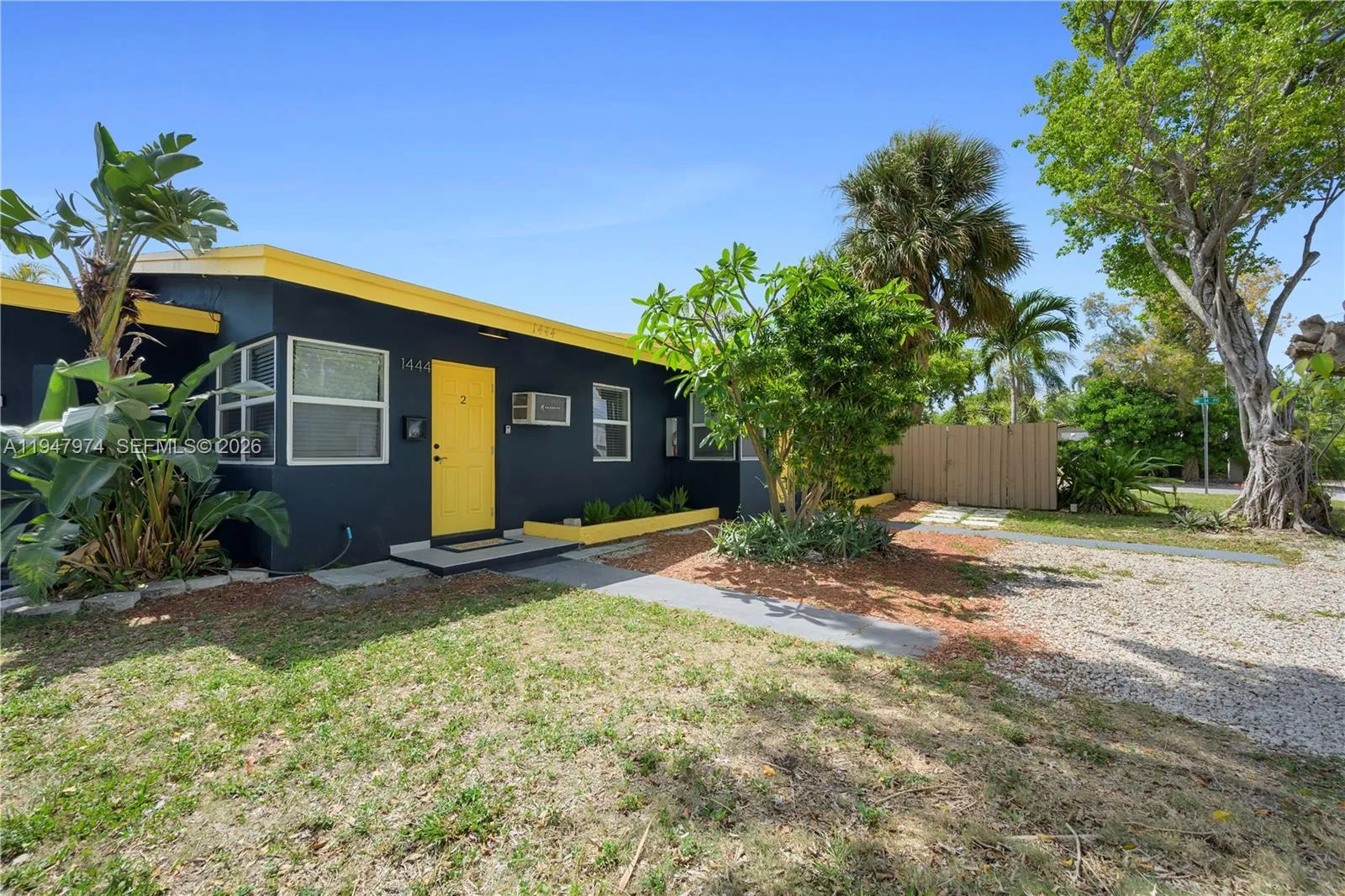 1444 Ne 13th Ave, Fort Lauderdale, Florida 33304, Fort Lauderdale, Florida 33304, ,Residential Income,For Sale,1444 Ne 13th Ave, Fort Lauderdale, Florida 33304,A11947974
