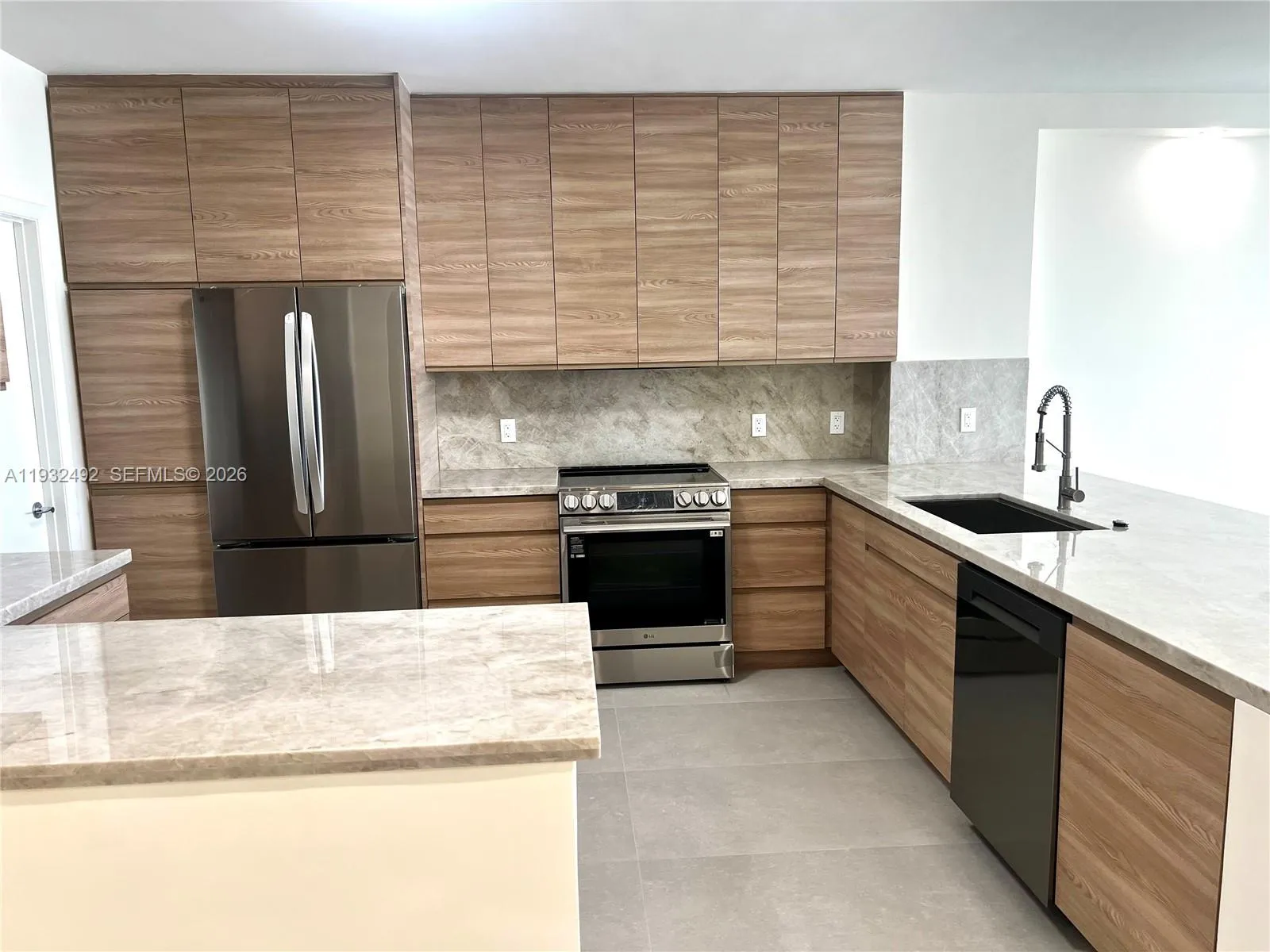 17050 N Bay Rd 1102, Sunny Isles Beach, Florida 33, Sunny Isles Beach, Florida 33160, 2 Bedrooms Bedrooms, ,2 BathroomsBathrooms,Residential Lease,For Rent,17050 N Bay Rd 1102, Sunny Isles Beach, Florida 33,A11932492