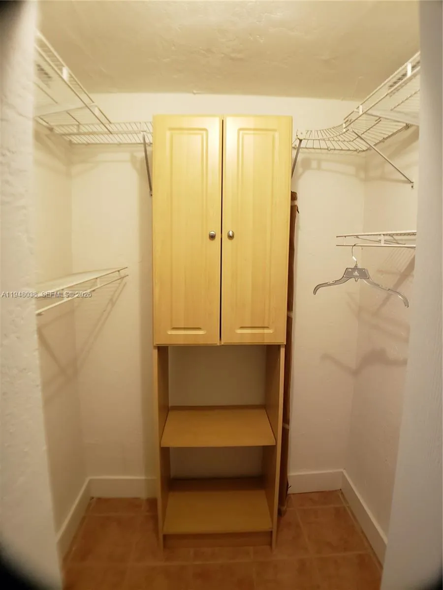 8607 Sw 68th Ct 24, Pinecrest, Florida 33156, Pinecrest, Florida 33156, 1 Bedroom Bedrooms, ,1 BathroomBathrooms,Residential Lease,For Rent,8607 Sw 68th Ct 24, Pinecrest, Florida 33156,A11948038