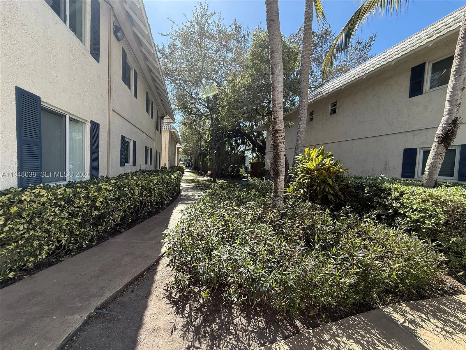 8607 Sw 68th Ct 24, Pinecrest, Florida 33156, Pinecrest, Florida 33156, 1 Bedroom Bedrooms, ,1 BathroomBathrooms,Residential Lease,For Rent,8607 Sw 68th Ct 24, Pinecrest, Florida 33156,A11948038