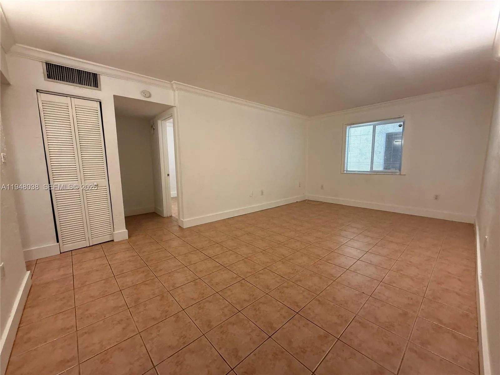 8607 Sw 68th Ct 24, Pinecrest, Florida 33156, Pinecrest, Florida 33156, 1 Bedroom Bedrooms, ,1 BathroomBathrooms,Residential Lease,For Rent,8607 Sw 68th Ct 24, Pinecrest, Florida 33156,A11948038