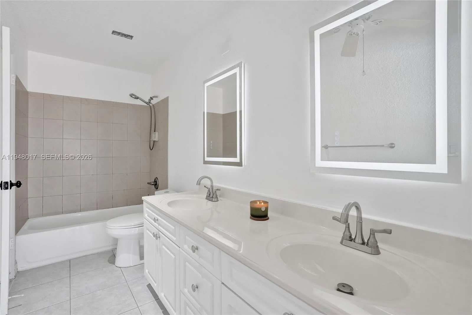 16653 Golfview Dr, Weston, Florida 33326, Weston, Florida 33326, 3 Bedrooms Bedrooms, ,3 BathroomsBathrooms,Residential Lease,For Rent,16653 Golfview Dr, Weston, Florida 33326,A11948017