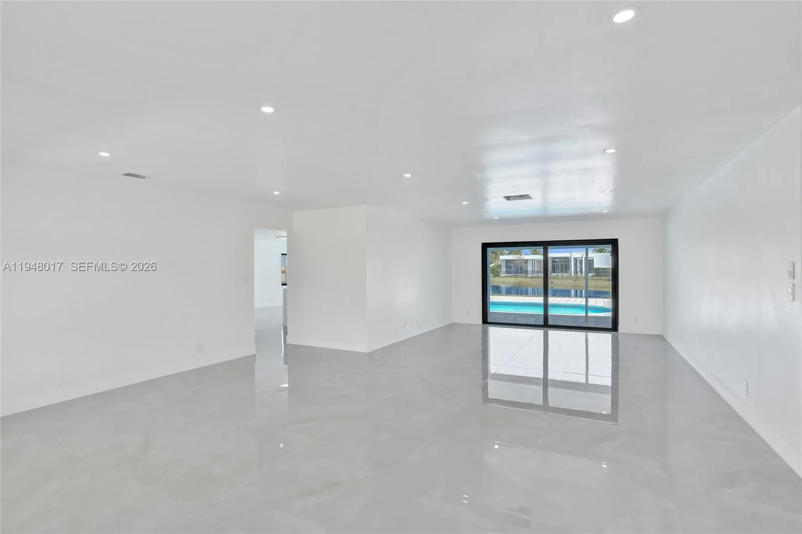 16653 Golfview Dr, Weston, Florida 33326, Weston, Florida 33326, 3 Bedrooms Bedrooms, ,3 BathroomsBathrooms,Residential Lease,For Rent,16653 Golfview Dr, Weston, Florida 33326,A11948017