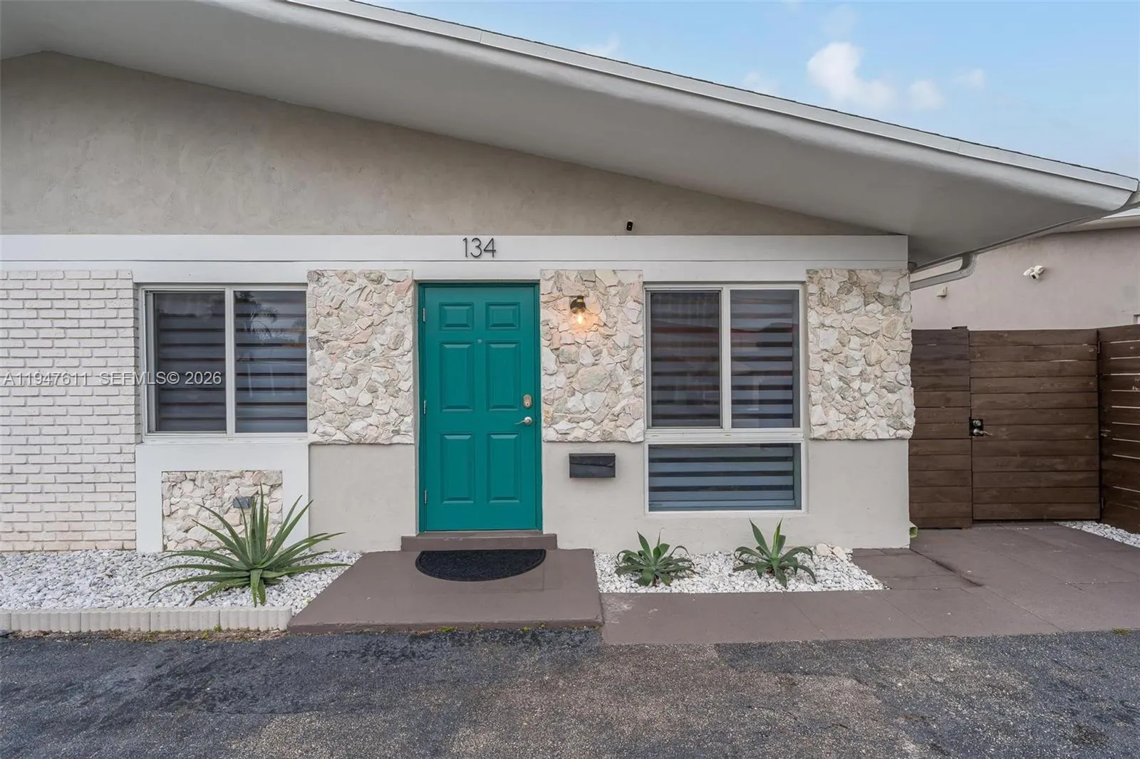 130-134 Nw 57th St, Oakland Park, Florida 33309, Oakland Park, Florida 33309, ,Residential Income,For Sale,130-134 Nw 57th St, Oakland Park, Florida 33309,A11947611