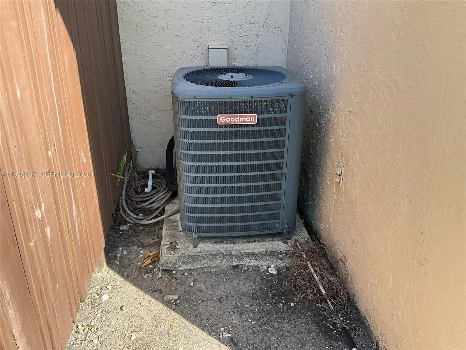 Coconut Creek, Florida 33063, 2 Bedrooms Bedrooms, ,2 BathroomsBathrooms,Residential,For Sale,A11948137