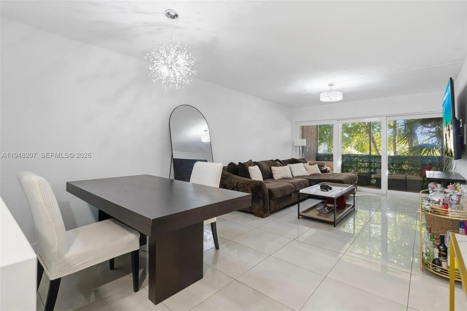 469 N Pine Island Rd B302, Plantation, Florida 333, Plantation, Florida 33324, 2 Bedrooms Bedrooms, ,2 BathroomsBathrooms,Residential,For Sale,469 N Pine Island Rd B302, Plantation, Florida 333,A11948207