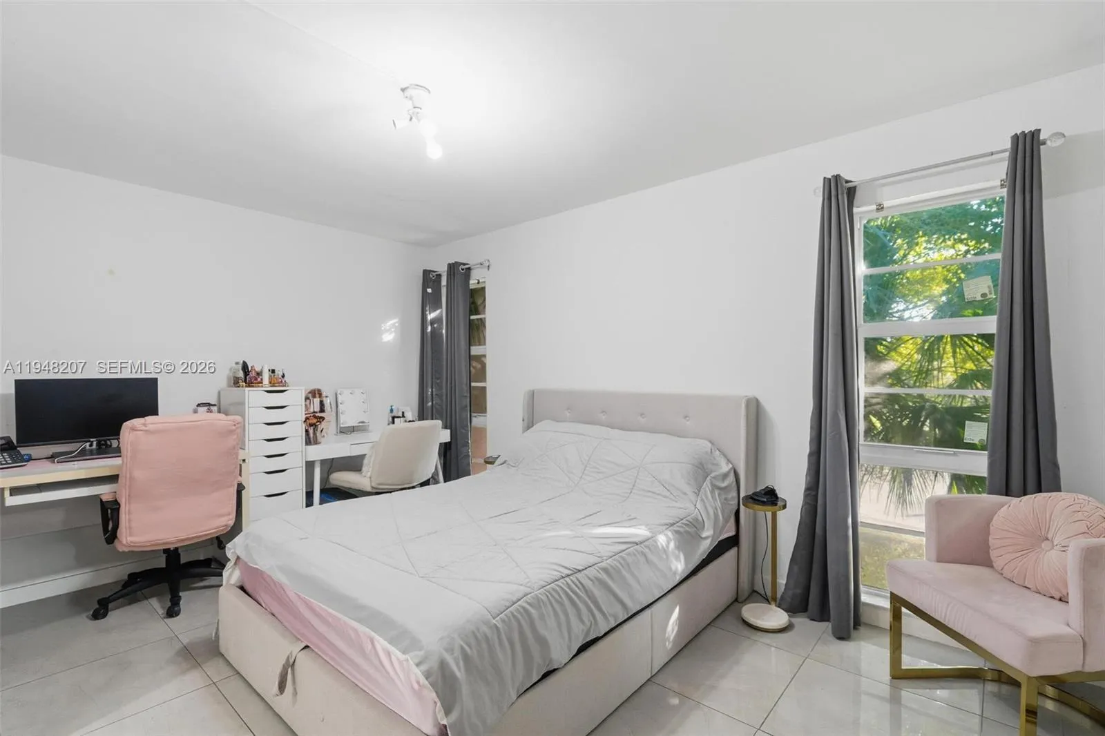 469 N Pine Island Rd B302, Plantation, Florida 333, Plantation, Florida 33324, 2 Bedrooms Bedrooms, ,2 BathroomsBathrooms,Residential,For Sale,469 N Pine Island Rd B302, Plantation, Florida 333,A11948207