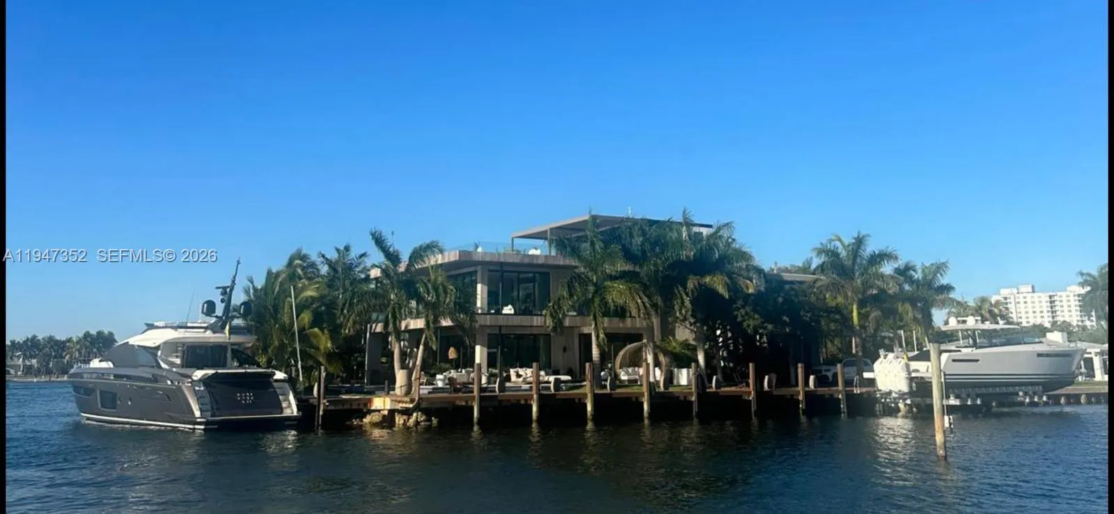 Pompano Beach, Florida 33062, 6 Bedrooms Bedrooms, ,7 BathroomsBathrooms,Residential Lease,For Rent,A11947352