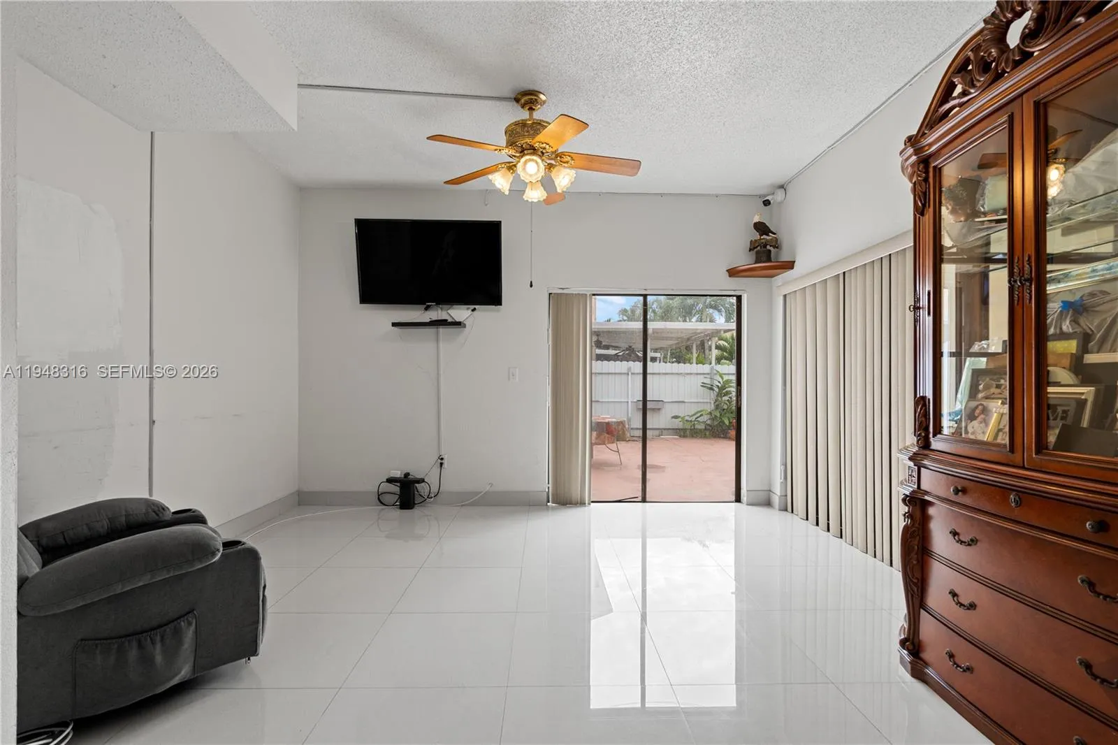 5890 W 25th Ct 6, Hialeah, Florida 33016, Hialeah, Florida 33016, 2 Bedrooms Bedrooms, ,1 BathroomBathrooms,Residential,For Sale,5890 W 25th Ct 6, Hialeah, Florida 33016,A11948316