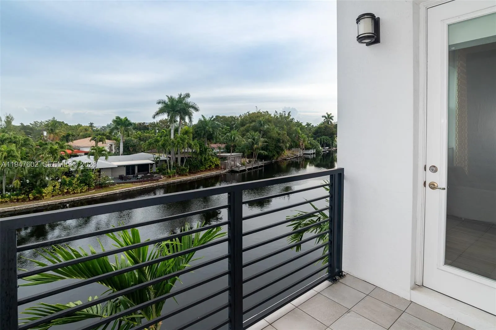 2900 Ne 12th Ter 33, Oakland Park, Florida 33334, Oakland Park, Florida 33334, 3 Bedrooms Bedrooms, ,2 BathroomsBathrooms,Residential,For Sale,2900 Ne 12th Ter 33, Oakland Park, Florida 33334,A11947602