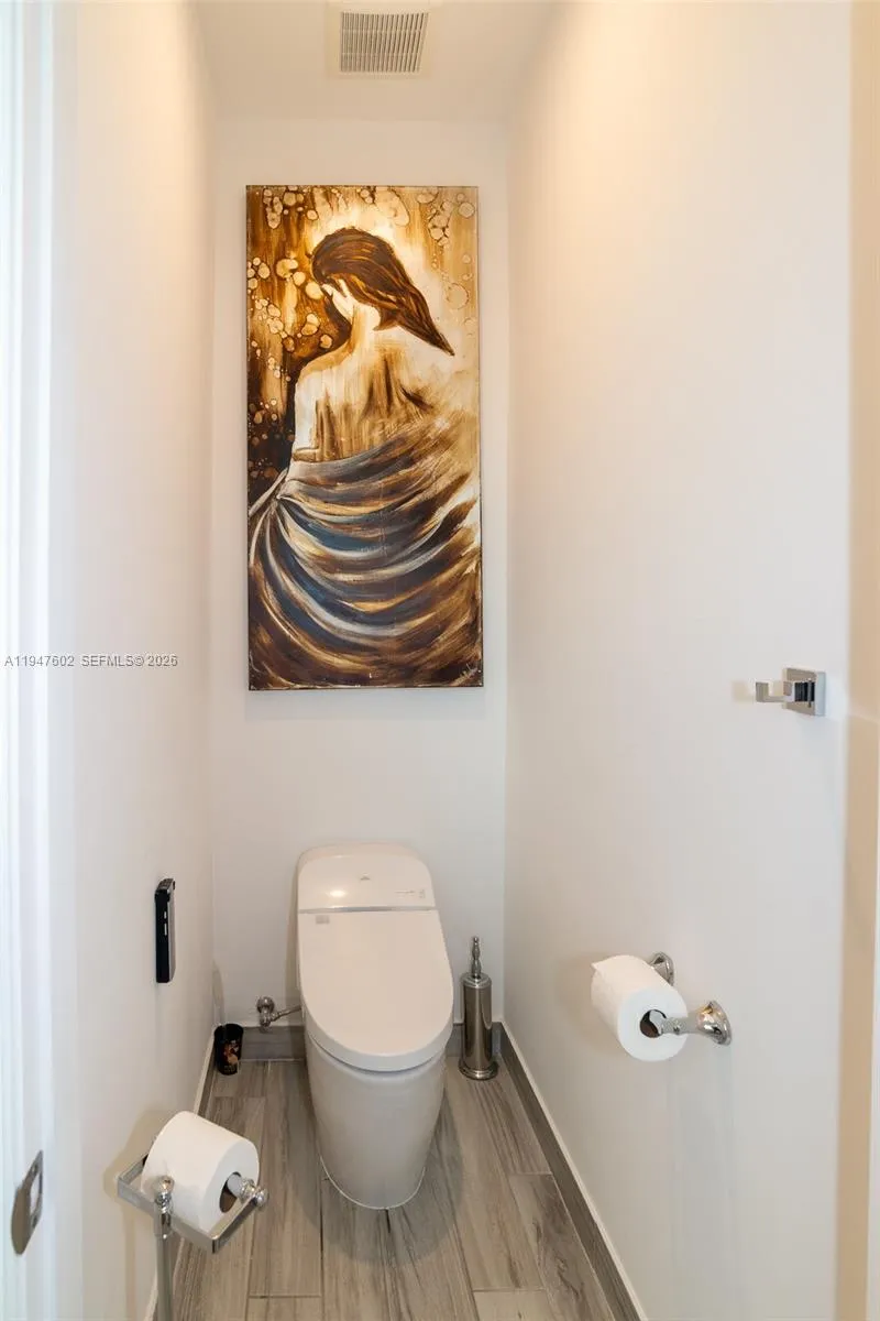 2900 Ne 12th Ter 33, Oakland Park, Florida 33334, Oakland Park, Florida 33334, 3 Bedrooms Bedrooms, ,2 BathroomsBathrooms,Residential,For Sale,2900 Ne 12th Ter 33, Oakland Park, Florida 33334,A11947602