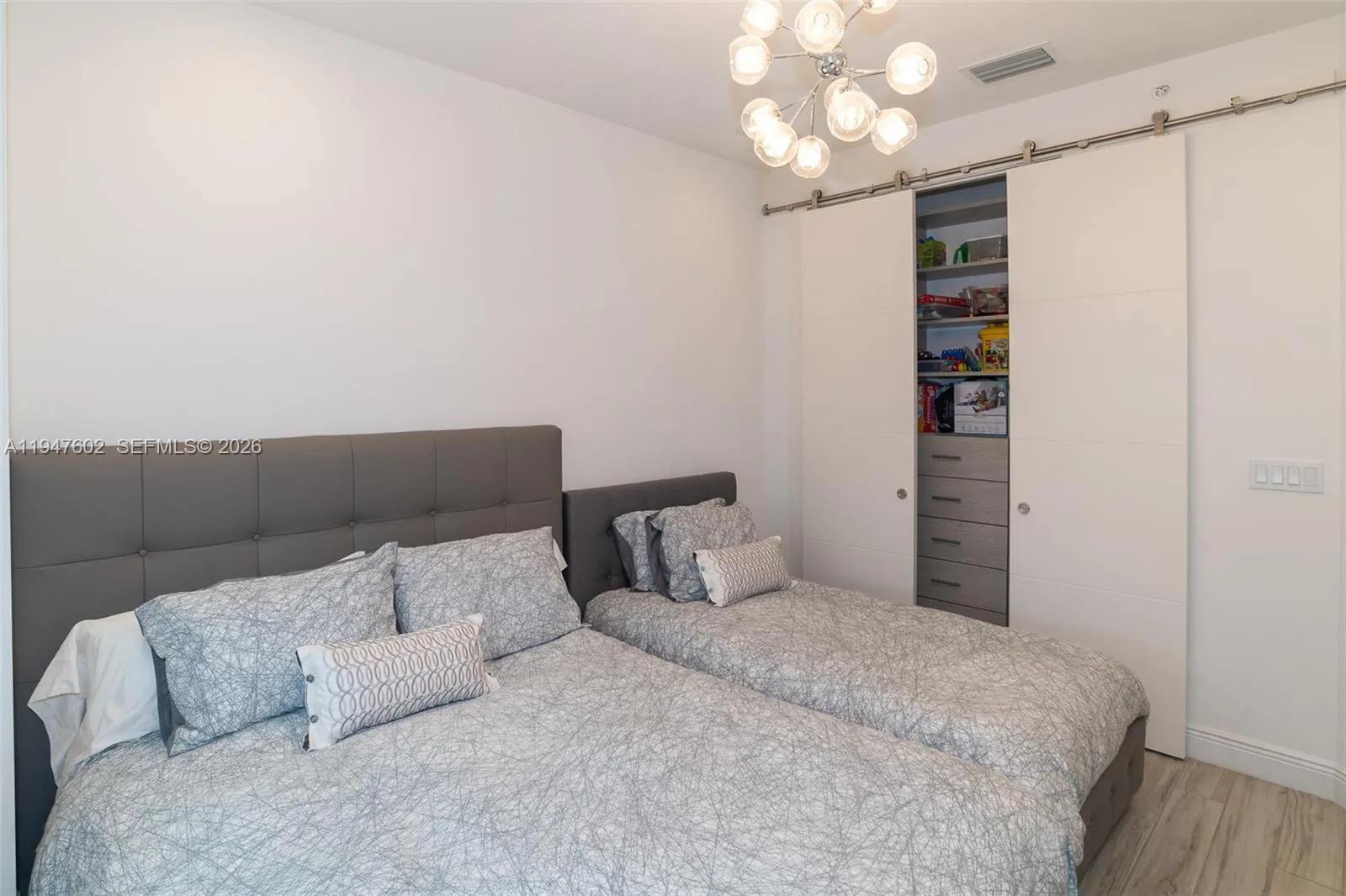 2900 Ne 12th Ter 33, Oakland Park, Florida 33334, Oakland Park, Florida 33334, 3 Bedrooms Bedrooms, ,2 BathroomsBathrooms,Residential,For Sale,2900 Ne 12th Ter 33, Oakland Park, Florida 33334,A11947602