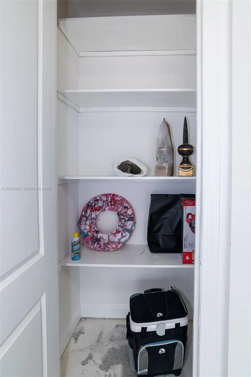 2900 Ne 12th Ter 33, Oakland Park, Florida 33334, Oakland Park, Florida 33334, 3 Bedrooms Bedrooms, ,2 BathroomsBathrooms,Residential,For Sale,2900 Ne 12th Ter 33, Oakland Park, Florida 33334,A11947602