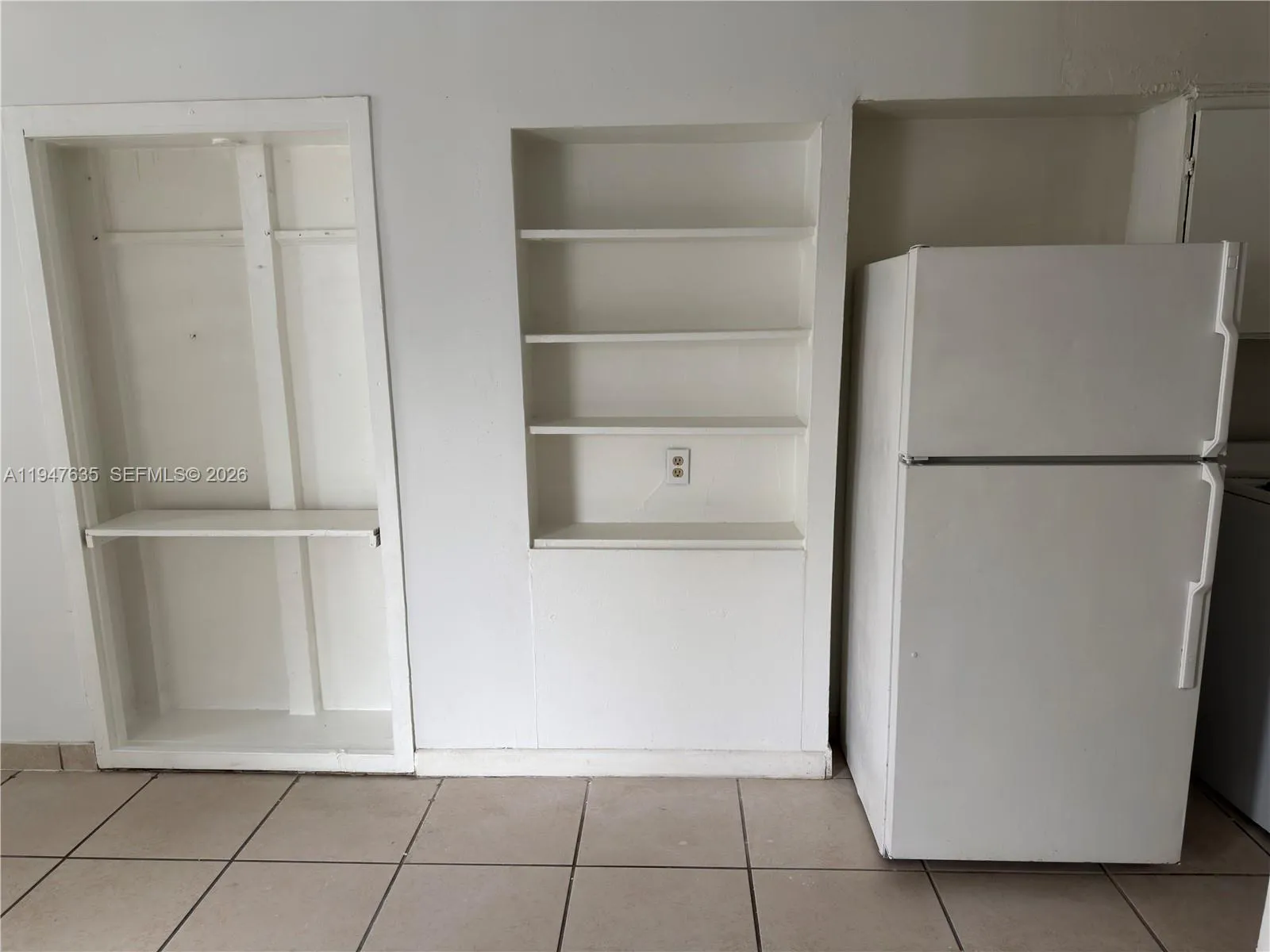 921 N 17th Ct 925, Hollywood, Florida 33020, Hollywood, Florida 33020, ,1 BathroomBathrooms,Residential Lease,For Rent,921 N 17th Ct 925, Hollywood, Florida 33020,A11947635