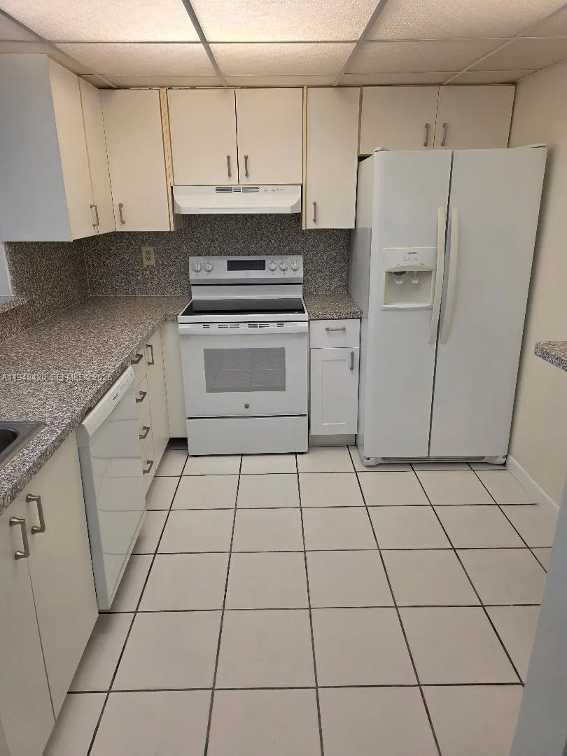 1121 Sw 105 Av 322, Miami, Florida 33174, Miami, Florida 33174, 2 Bedrooms Bedrooms, ,2 BathroomsBathrooms,Residential Lease,For Rent,1121 Sw 105 Av 322, Miami, Florida 33174,A11948420