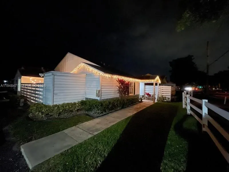 13705 Sw 149th Cir Ln 1-57, Miami, Florida 33186, Miami, Florida 33186, 1 Bedroom Bedrooms, ,1 BathroomBathrooms,Residential,For Sale,13705 Sw 149th Cir Ln 1-57, Miami, Florida 33186,A11948471