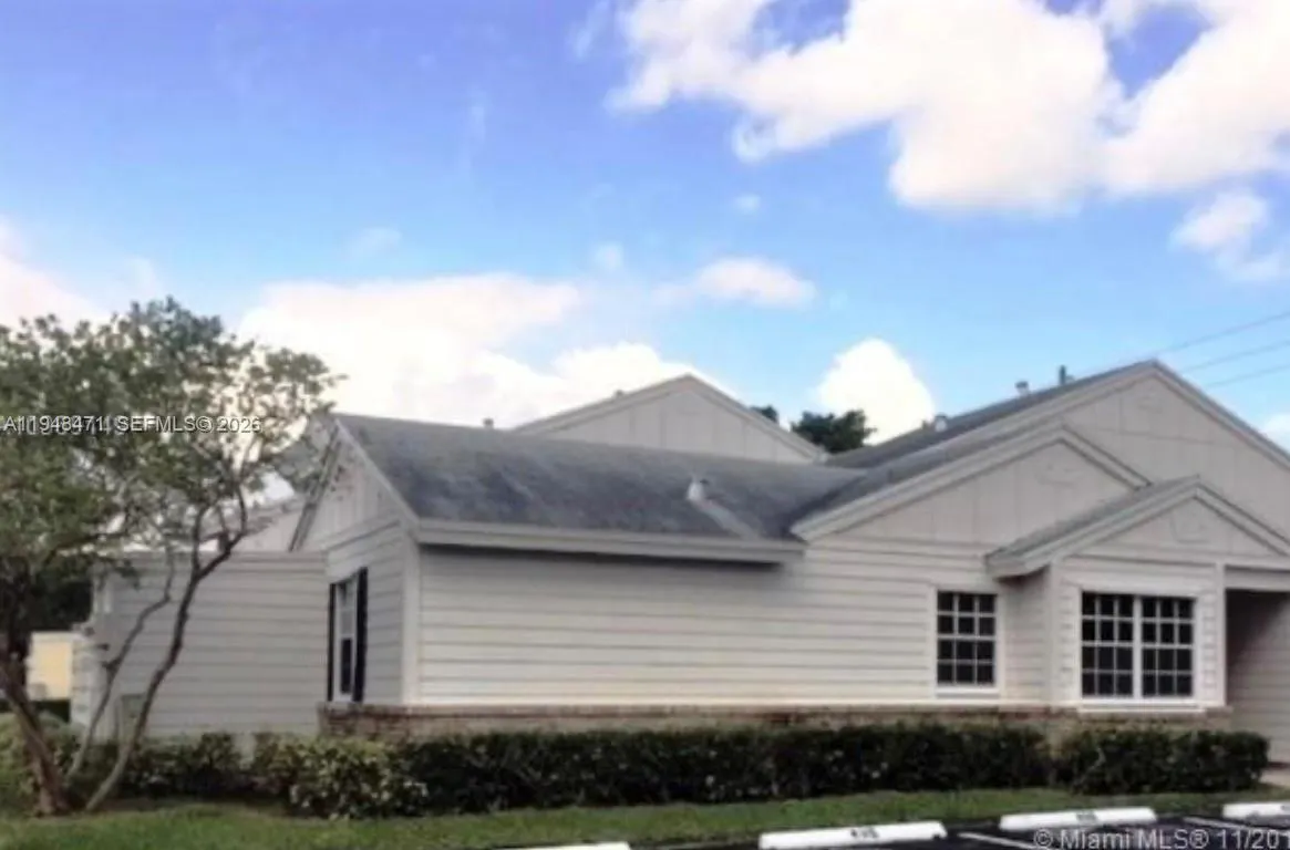 13705 Sw 149th Cir Ln 1-57, Miami, Florida 33186, Miami, Florida 33186, 1 Bedroom Bedrooms, ,1 BathroomBathrooms,Residential,For Sale,13705 Sw 149th Cir Ln 1-57, Miami, Florida 33186,A11948471