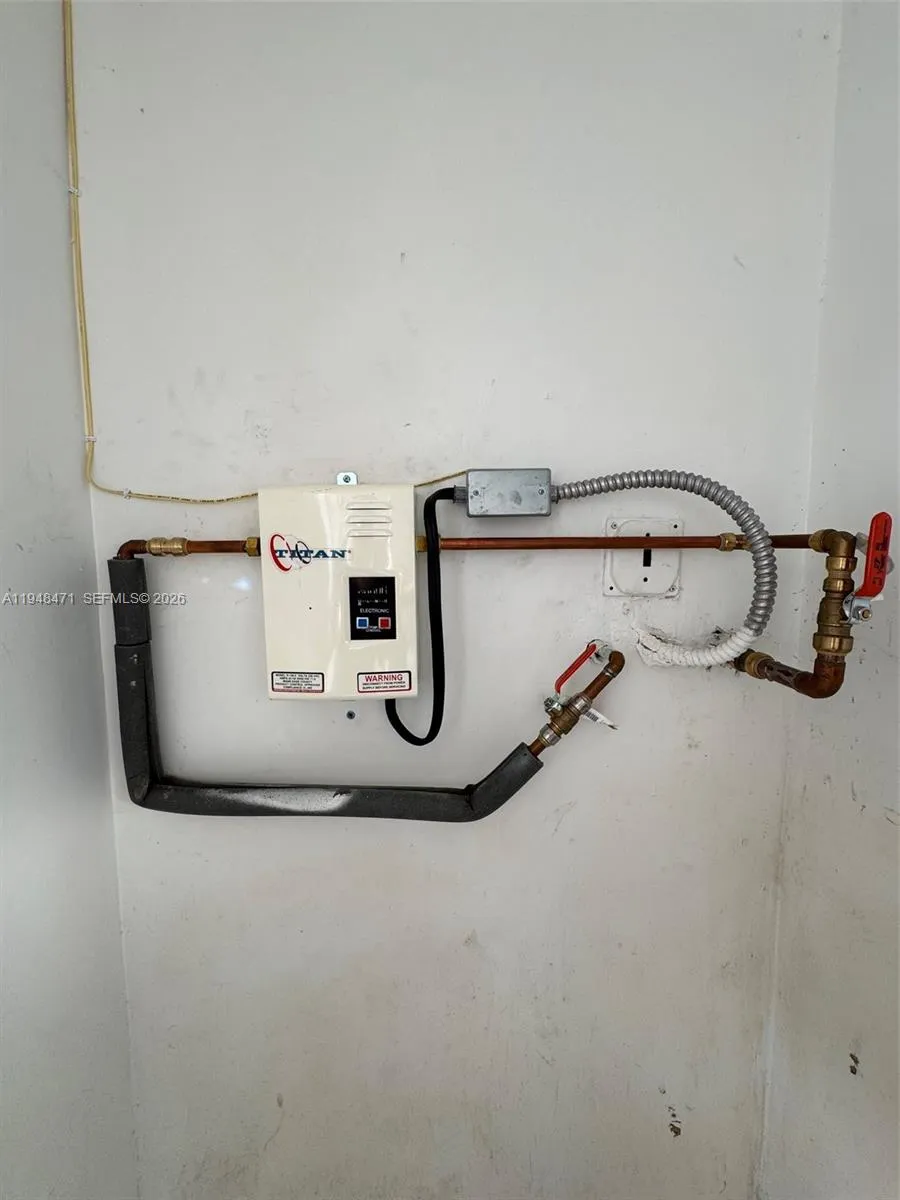 13705 Sw 149th Cir Ln 1-57, Miami, Florida 33186, Miami, Florida 33186, 1 Bedroom Bedrooms, ,1 BathroomBathrooms,Residential,For Sale,13705 Sw 149th Cir Ln 1-57, Miami, Florida 33186,A11948471