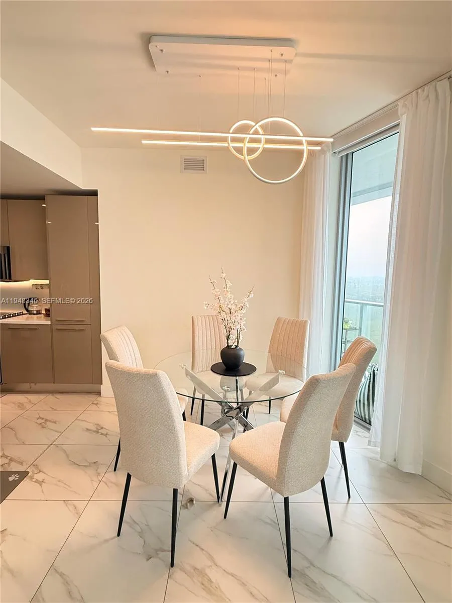 2000 Metropica Way 1409, Sunrise, Florida 33323, Sunrise, Florida 33323, 3 Bedrooms Bedrooms, ,3 BathroomsBathrooms,Residential Lease,For Rent,2000 Metropica Way 1409, Sunrise, Florida 33323,A11948346