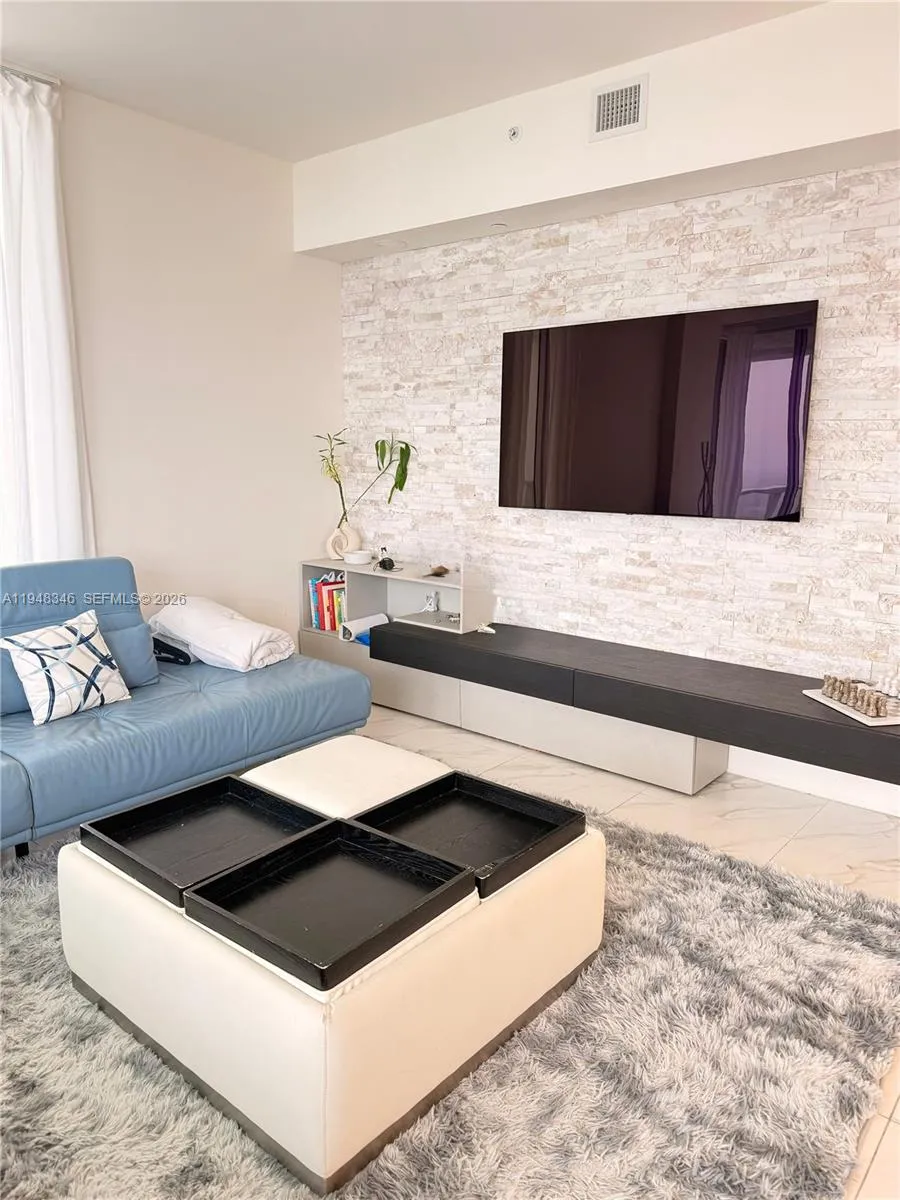 2000 Metropica Way 1409, Sunrise, Florida 33323, Sunrise, Florida 33323, 3 Bedrooms Bedrooms, ,3 BathroomsBathrooms,Residential Lease,For Rent,2000 Metropica Way 1409, Sunrise, Florida 33323,A11948346
