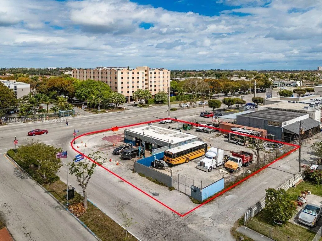 11480 W Flagler St, Sweetwater, Florida 33174, Sweetwater, Florida 33174, ,Commercial Sale,For Sale,11480 W Flagler St, Sweetwater, Florida 33174,A11948487