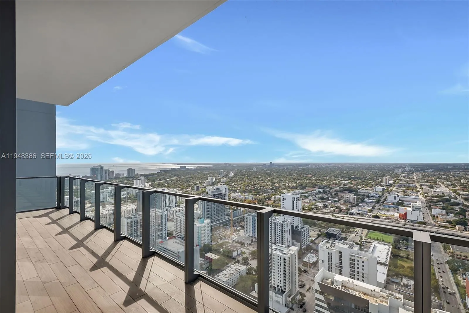 88 Sw 7th St 4110, Miami, Florida 33130, Miami, Florida 33130, 2 Bedrooms Bedrooms, ,2 BathroomsBathrooms,Residential Lease,For Rent,88 Sw 7th St 4110, Miami, Florida 33130,A11948386