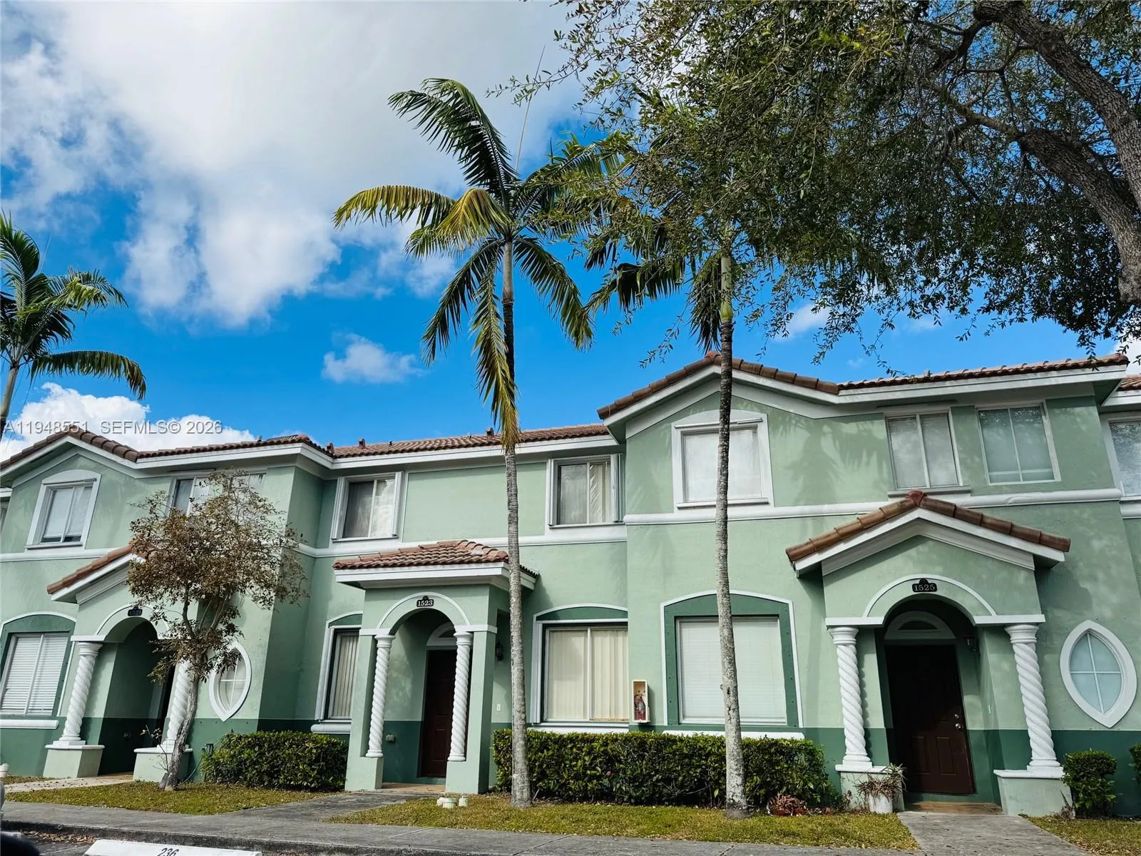 1527 Se 24th Ct 234, Homestead, Florida 33035, Homestead, Florida 33035, 3 Bedrooms Bedrooms, ,2 BathroomsBathrooms,Residential,For Sale,1527 Se 24th Ct 234, Homestead, Florida 33035,A11948551