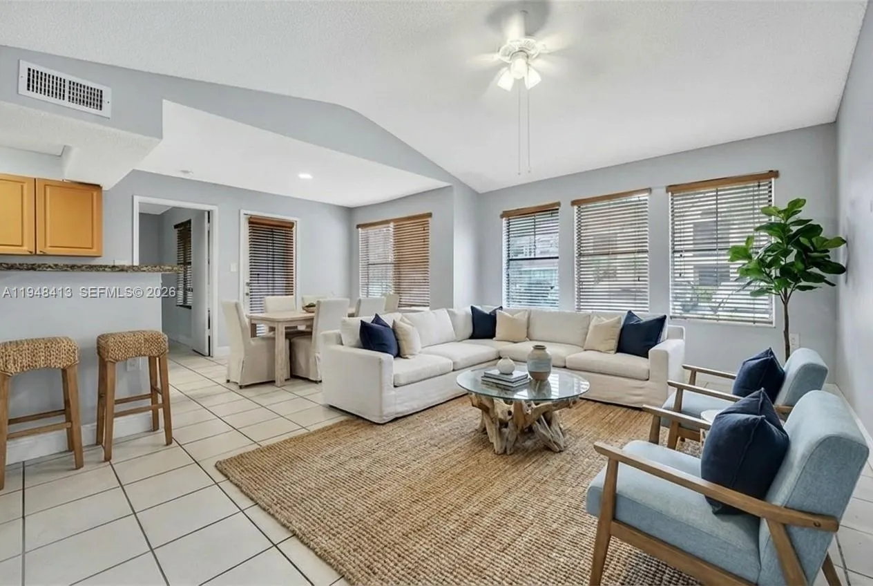 15560 Sw 104th Ter 611, Miami, Florida 33196, Miami, Florida 33196, 2 Bedrooms Bedrooms, ,2 BathroomsBathrooms,Residential,For Sale,15560 Sw 104th Ter 611, Miami, Florida 33196,A11948413