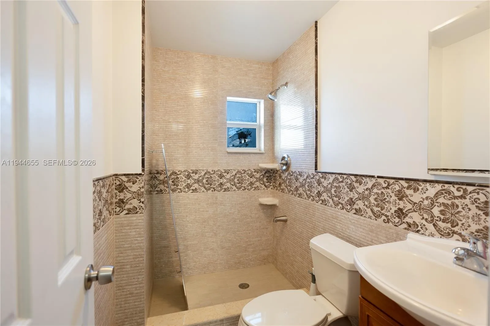 2325 Nw 30th St, Oakland Park, Florida 33311, Oakland Park, Florida 33311, ,Commercial Lease,For Rent,2325 Nw 30th St, Oakland Park, Florida 33311,A11944655