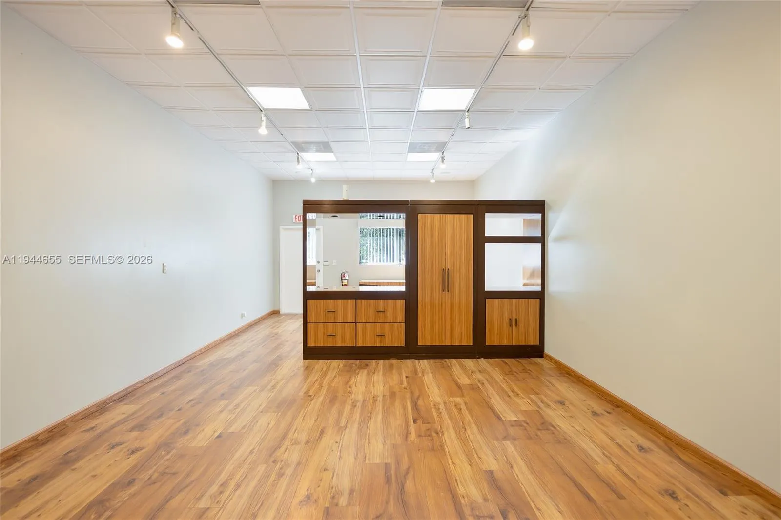 2325 Nw 30th St, Oakland Park, Florida 33311, Oakland Park, Florida 33311, ,Commercial Lease,For Rent,2325 Nw 30th St, Oakland Park, Florida 33311,A11944655