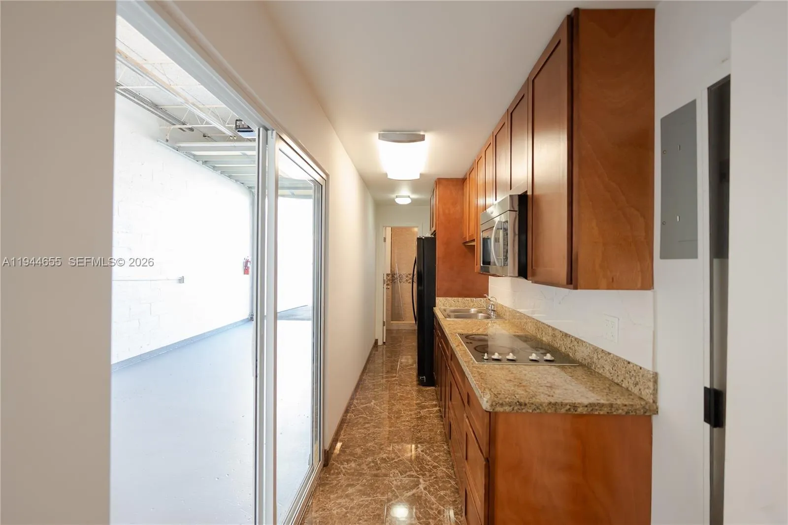 2325 Nw 30th St, Oakland Park, Florida 33311, Oakland Park, Florida 33311, ,Commercial Lease,For Rent,2325 Nw 30th St, Oakland Park, Florida 33311,A11944655