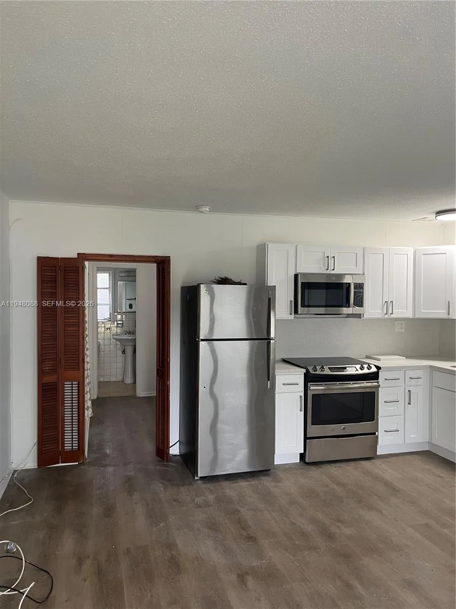 5821 Ne 18th Ave, Fort Lauderdale, Florida 33334, Fort Lauderdale, Florida 33334, ,Residential Income,For Sale,5821 Ne 18th Ave, Fort Lauderdale, Florida 33334,A11948088