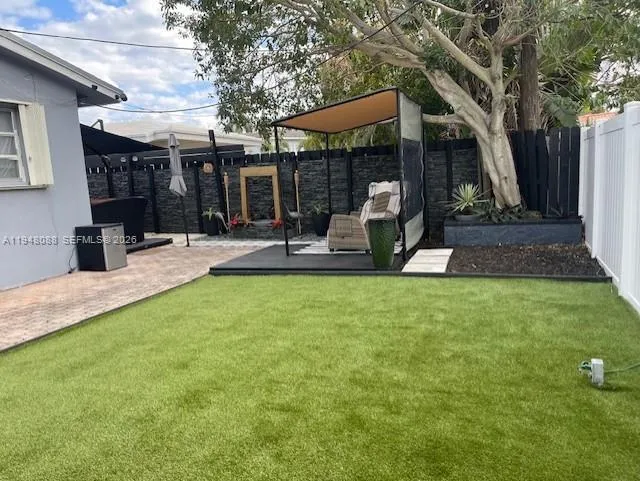 5821 Ne 18th Ave, Fort Lauderdale, Florida 33334, Fort Lauderdale, Florida 33334, ,Residential Income,For Sale,5821 Ne 18th Ave, Fort Lauderdale, Florida 33334,A11948088