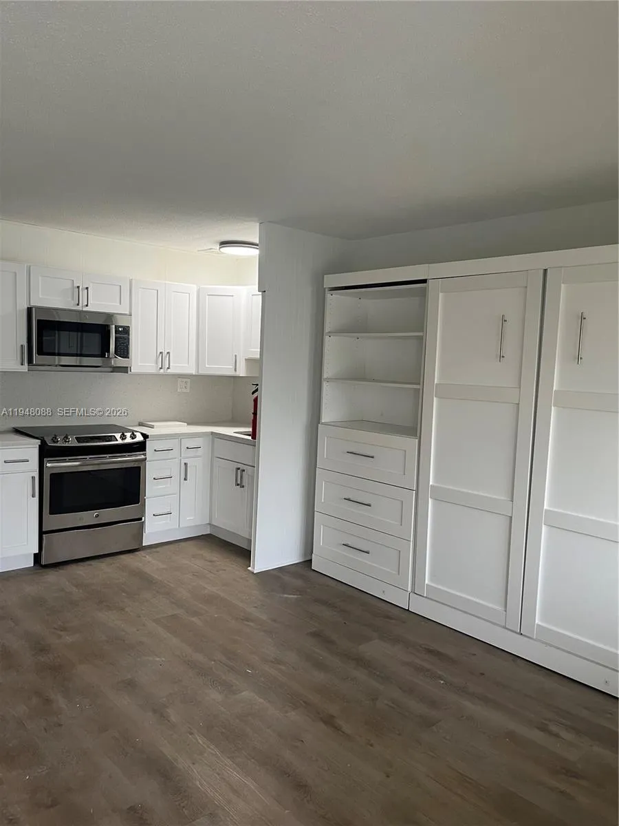 5821 Ne 18th Ave, Fort Lauderdale, Florida 33334, Fort Lauderdale, Florida 33334, ,Residential Income,For Sale,5821 Ne 18th Ave, Fort Lauderdale, Florida 33334,A11948088
