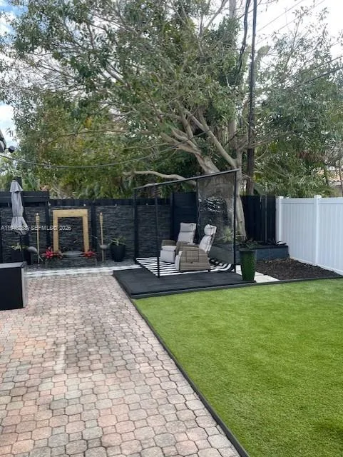 5821 Ne 18th Ave, Fort Lauderdale, Florida 33334, Fort Lauderdale, Florida 33334, ,Residential Income,For Sale,5821 Ne 18th Ave, Fort Lauderdale, Florida 33334,A11948088