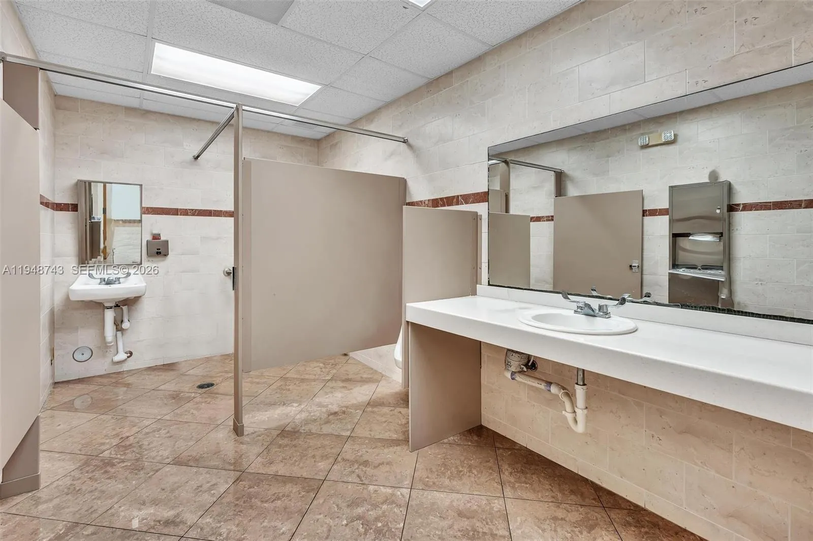 7665 Davie Road Ext, Davie, Florida 33024, Davie, Florida 33024, ,Commercial Sale,For Sale,7665 Davie Road Ext, Davie, Florida 33024,A11948743