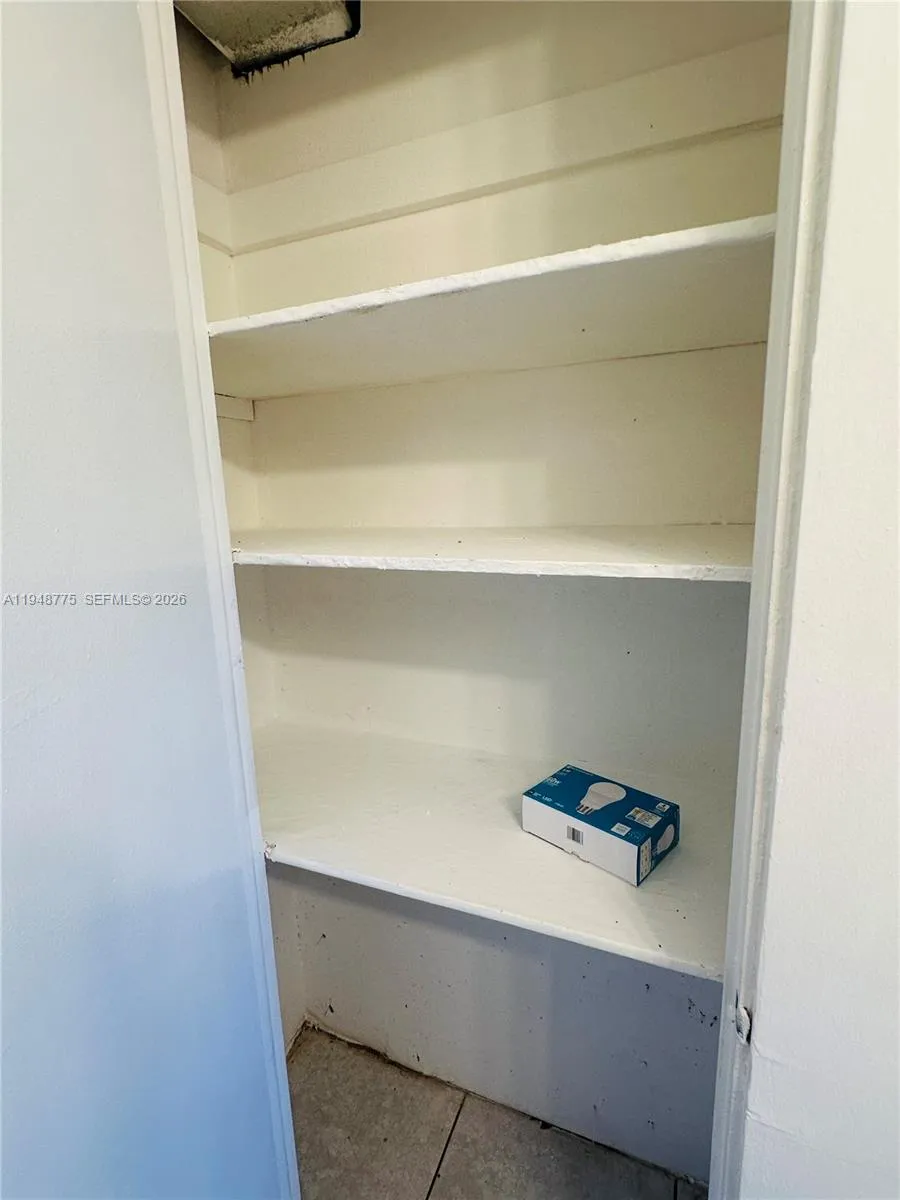 4548 Sw 33rd Ave House, Dania Beach, Florida 33312, Dania Beach, Florida 33312, 3 Bedrooms Bedrooms, ,2 BathroomsBathrooms,Residential Lease,For Rent,4548 Sw 33rd Ave House, Dania Beach, Florida 33312,A11948775