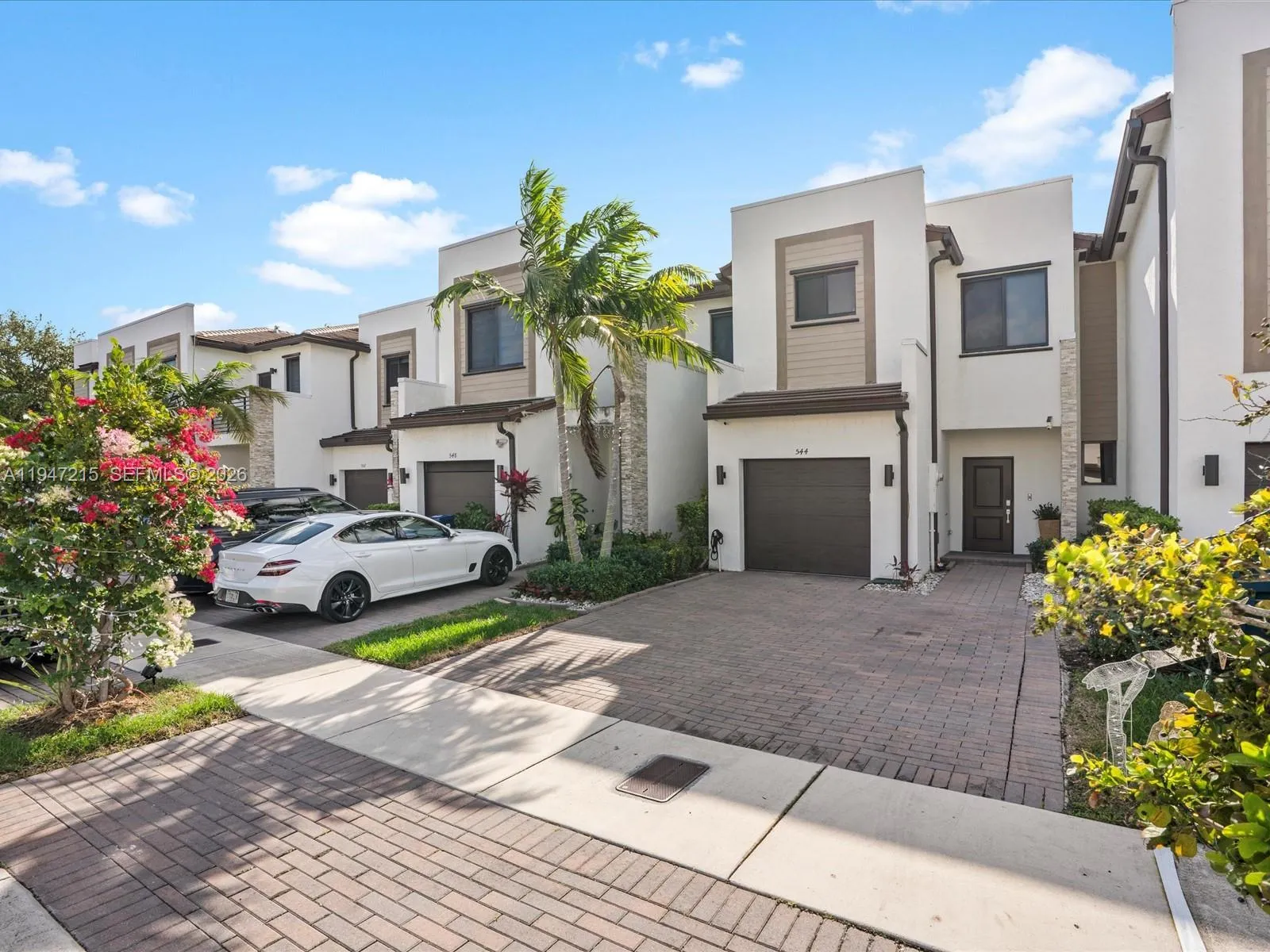 544 Ne 206th Ln, Miami, Florida 33179, Miami, Florida 33179, 3 Bedrooms Bedrooms, ,2 BathroomsBathrooms,Residential,For Sale,544 Ne 206th Ln, Miami, Florida 33179,A11947215