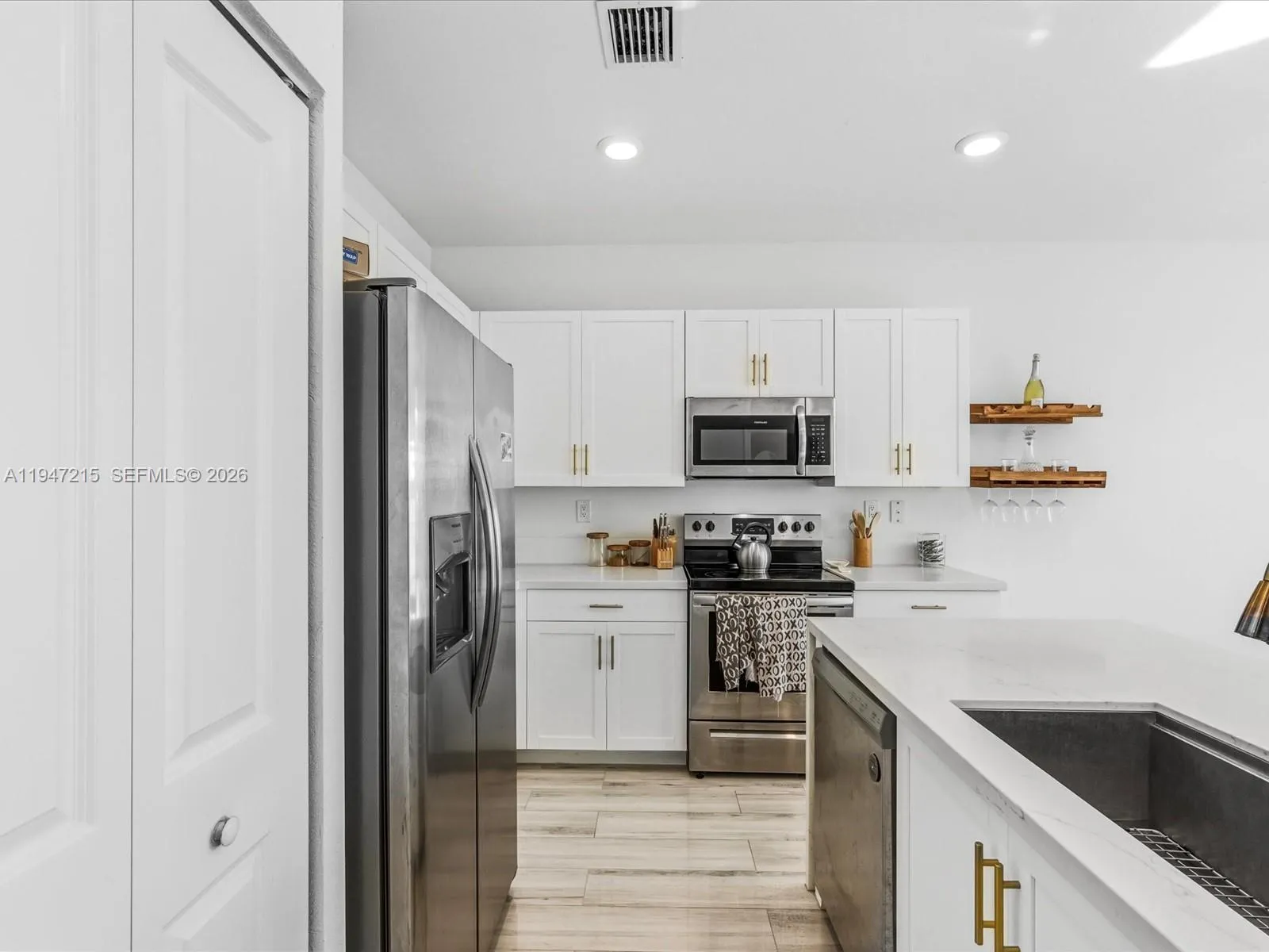 544 Ne 206th Ln, Miami, Florida 33179, Miami, Florida 33179, 3 Bedrooms Bedrooms, ,2 BathroomsBathrooms,Residential,For Sale,544 Ne 206th Ln, Miami, Florida 33179,A11947215